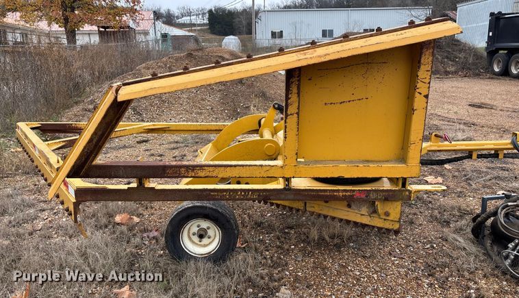 image for item EN5837 Road Groom road groomer moldboard