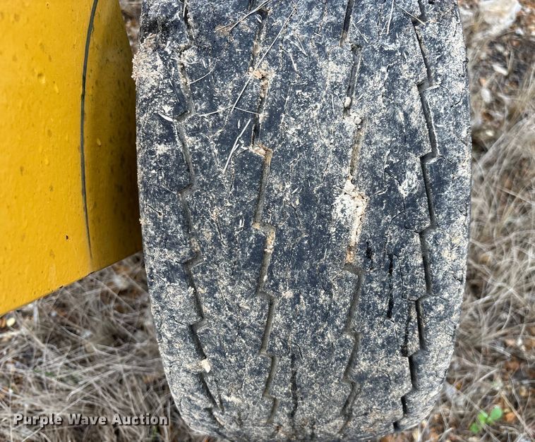 image for item EN5837 Road Groom road groomer moldboard