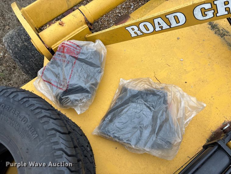 image for item EN5837 Road Groom road groomer moldboard