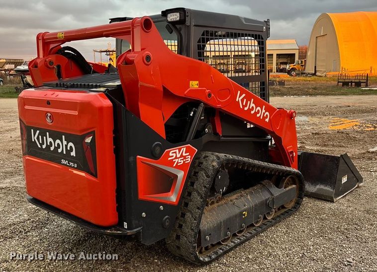 MINI CARGADOR SOBRE ORUGAS 2024 KUBOTA SVL753