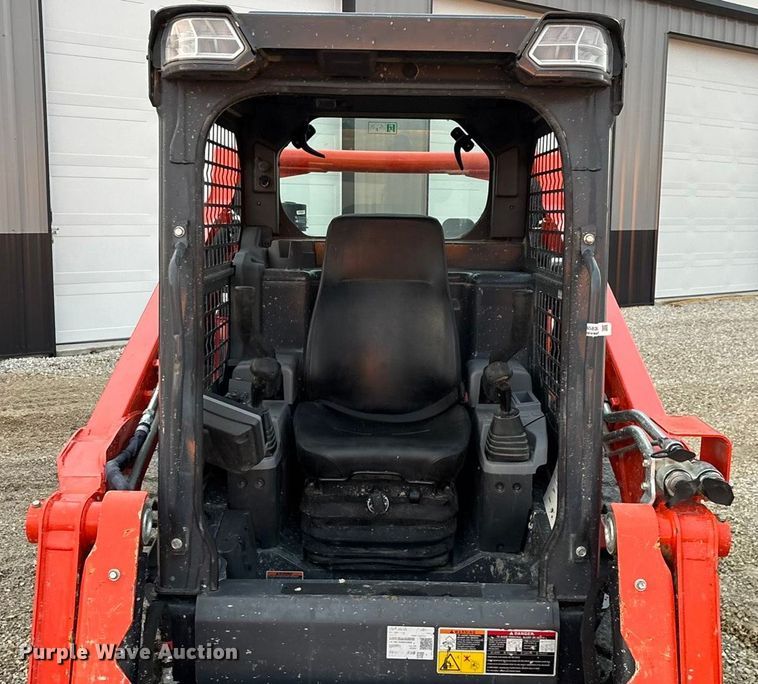 image for item EN5838 2024 Kubota SVL75-3 tracked skid steer loader