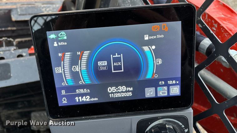 image for item EN5838 2024 Kubota SVL75-3 tracked skid steer loader