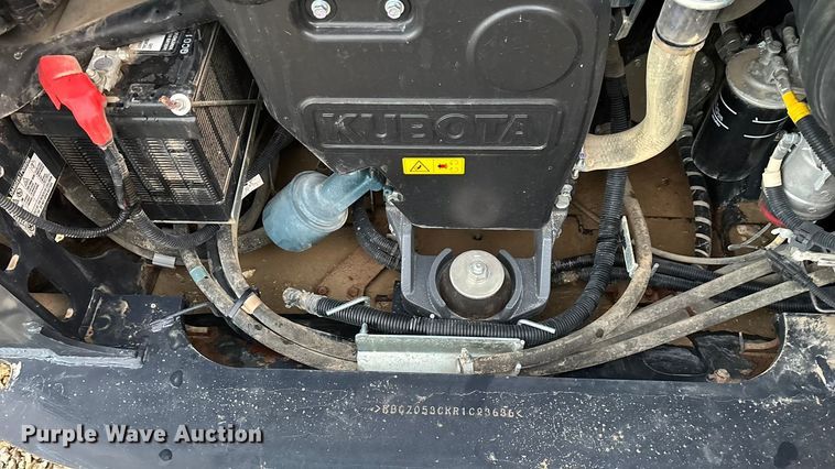 image for item EN5838 2024 Kubota SVL75-3 tracked skid steer loader