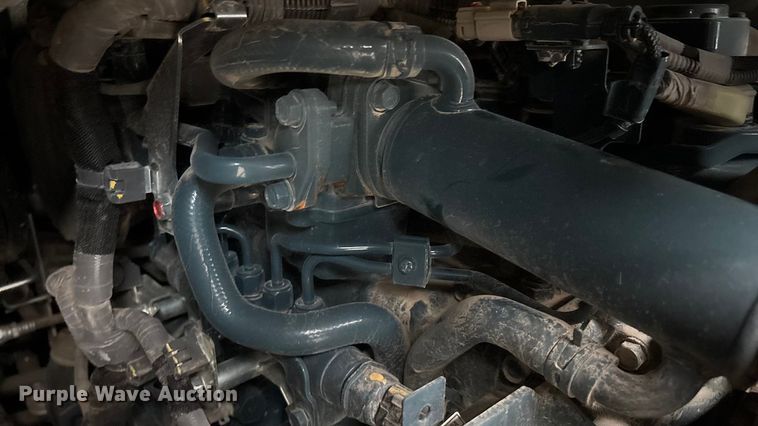 image for item EN5838 2024 Kubota SVL75-3 tracked skid steer loader