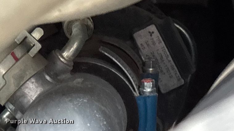 image for item EN5838 2024 Kubota SVL75-3 tracked skid steer loader