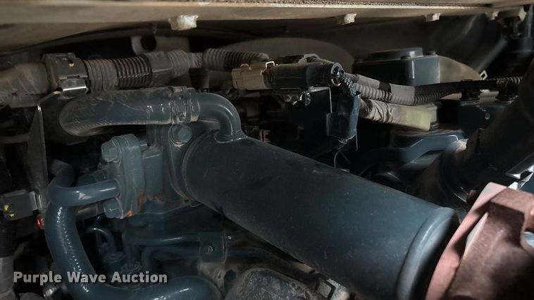 image for item EN5838 2024 Kubota SVL75-3 tracked skid steer loader