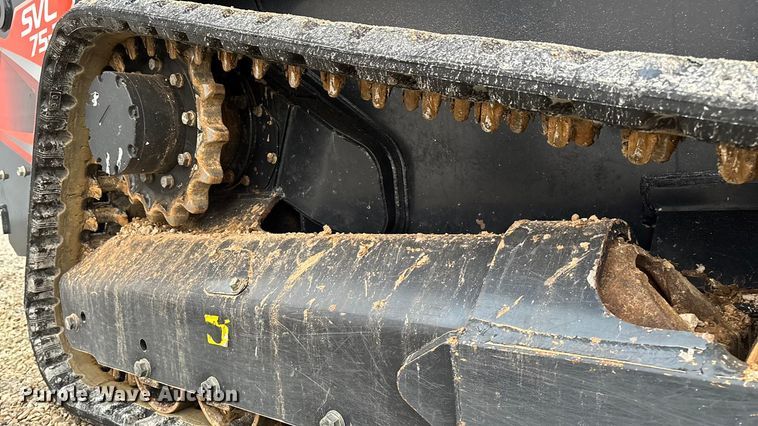 image for item EN5838 2024 Kubota SVL75-3 tracked skid steer loader