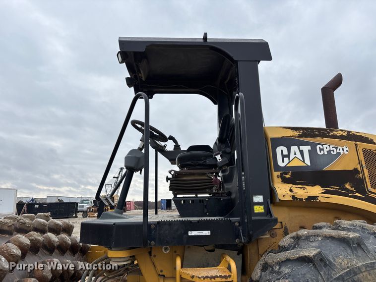 image for item EN5844 2015 Caterpillar CP54B single drum roller