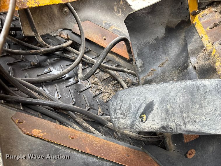 image for item EN5851 Gomaco 9000 trimmer