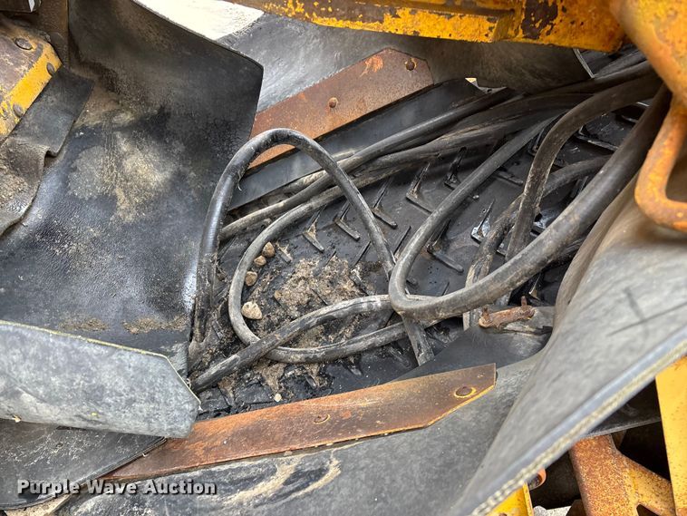 image for item EN5851 Gomaco 9000 trimmer