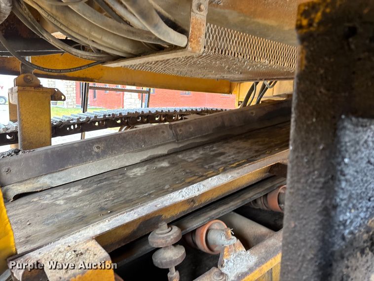 image for item EN5851 Gomaco 9000 trimmer