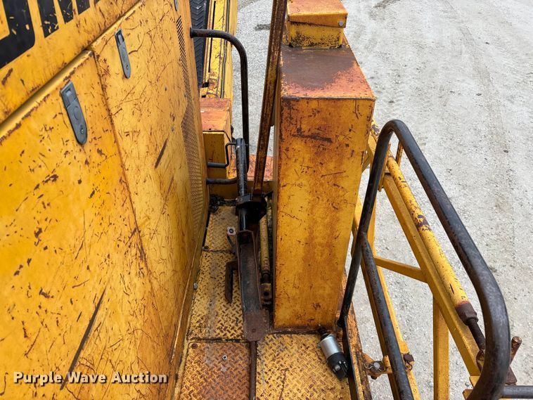 image for item EN5851 Gomaco 9000 trimmer