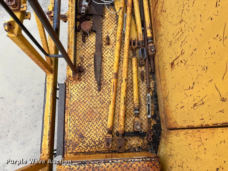 image for item EN5851 Gomaco 9000 trimmer