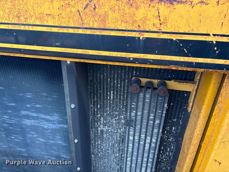 image for item EN5851 Gomaco 9000 trimmer