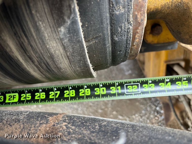 image for item EN5851 Gomaco 9000 trimmer