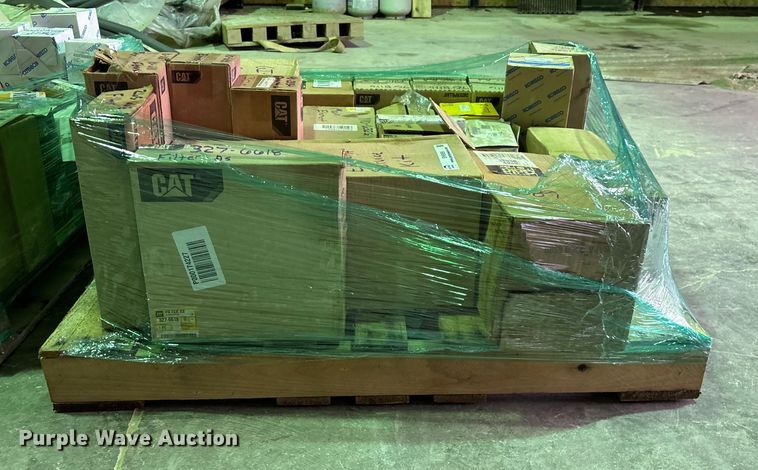 image for item EN5856 (3) pallets of filters