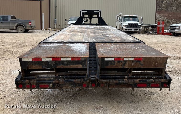 image for item EN5872 2016 PJTM equipment trailer