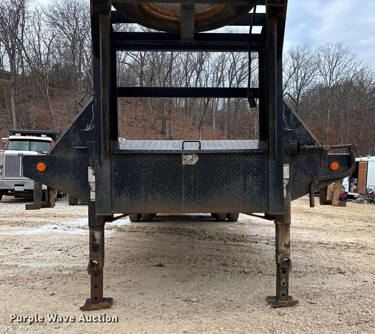 image for item EN5872 2016 PJTM equipment trailer