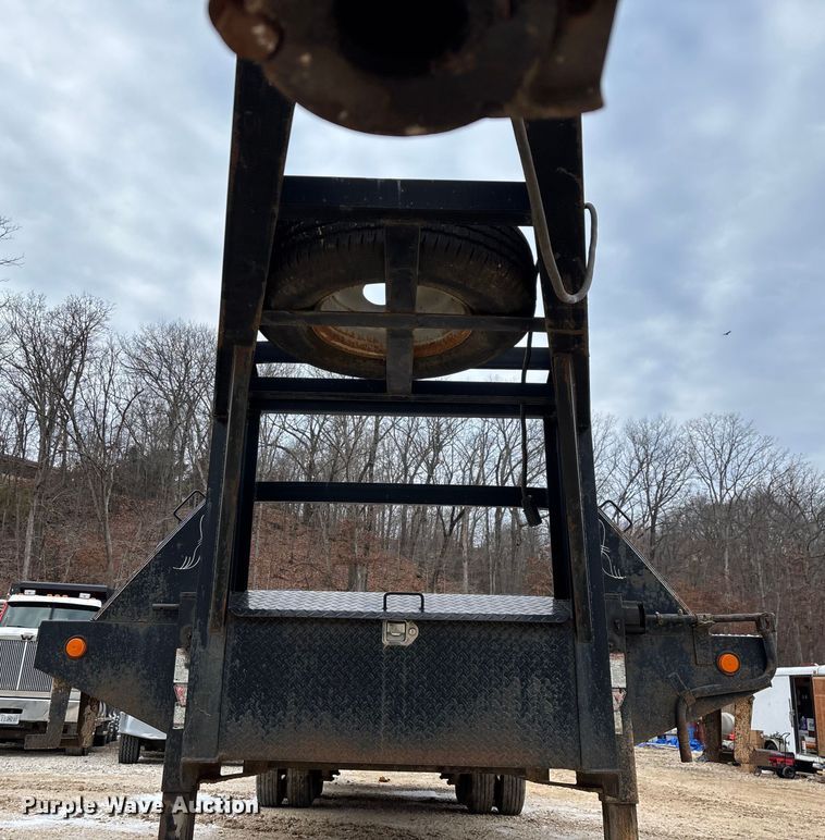 image for item EN5872 2016 PJTM equipment trailer