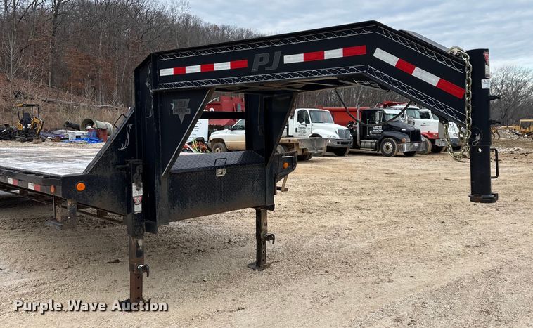 image for item EN5872 2016 PJTM equipment trailer