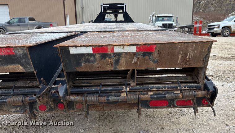 image for item EN5872 2016 PJTM equipment trailer