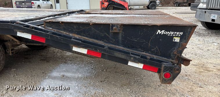 image for item EN5872 2016 PJTM equipment trailer