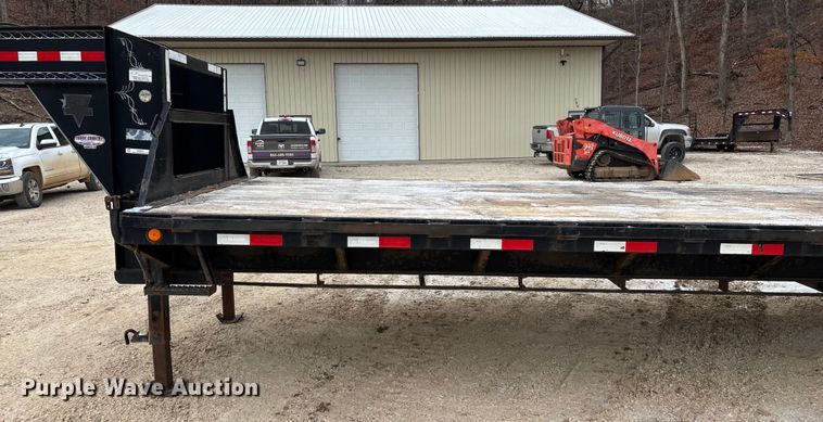 image for item EN5872 2016 PJTM equipment trailer