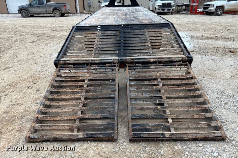 image for item EN5872 2016 PJTM equipment trailer