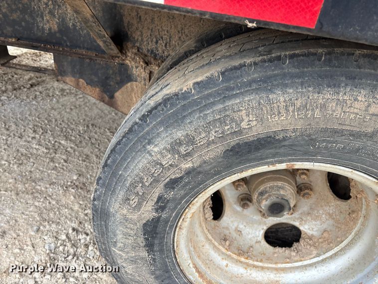 image for item EN5872 2016 PJTM equipment trailer