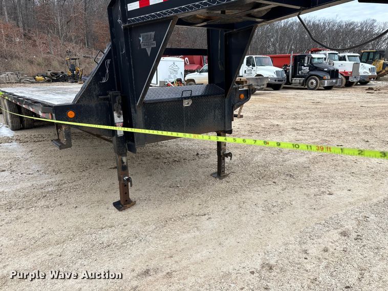 image for item EN5872 2016 PJTM equipment trailer