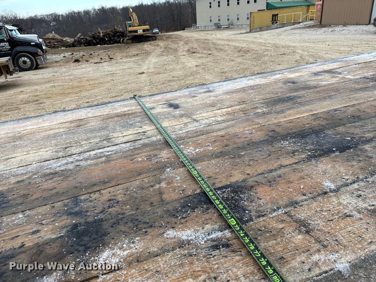 image for item EN5872 2016 PJTM equipment trailer