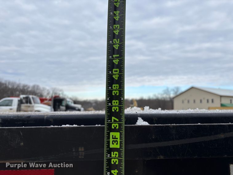 image for item EN5872 2016 PJTM equipment trailer