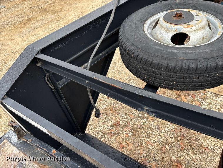 image for item EN5872 2016 PJTM equipment trailer