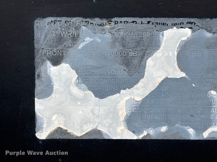 image for item EN5872 2016 PJTM equipment trailer