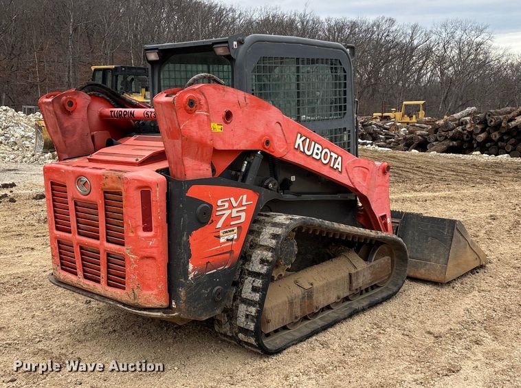 image for item EN5873 2013 Kubota SVL75 tracked skid steer loader