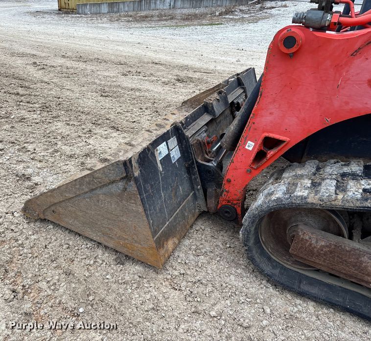 image for item EN5873 2013 Kubota SVL75 tracked skid steer loader