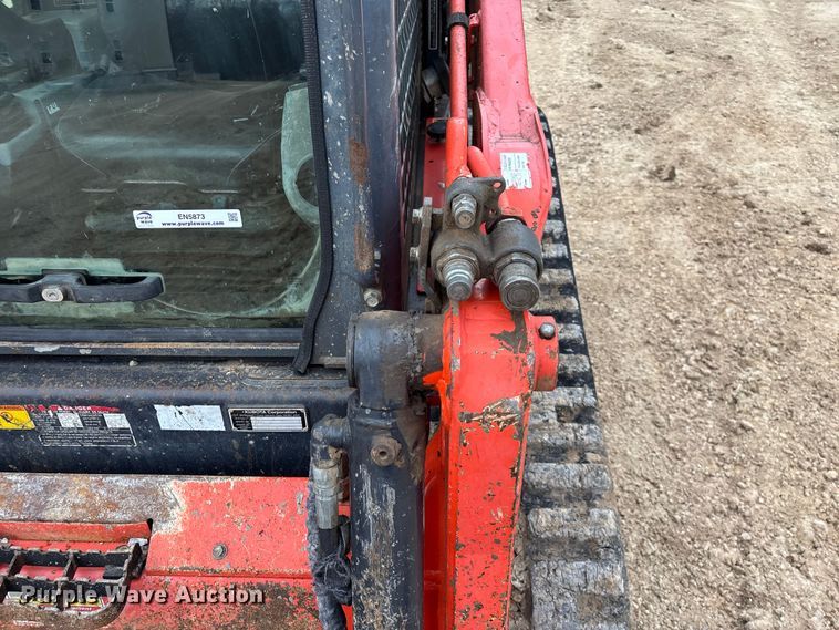 image for item EN5873 2013 Kubota SVL75 tracked skid steer loader