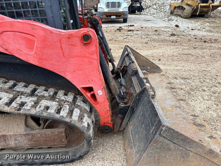 image for item EN5873 2013 Kubota SVL75 tracked skid steer loader