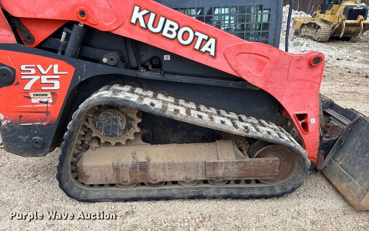 image for item EN5873 2013 Kubota SVL75 tracked skid steer loader