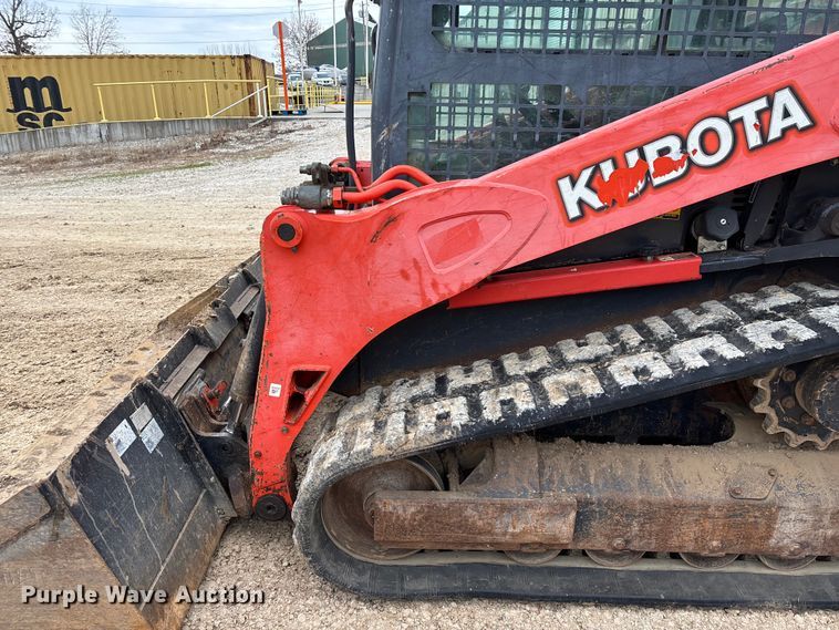 image for item EN5873 2013 Kubota SVL75 tracked skid steer loader