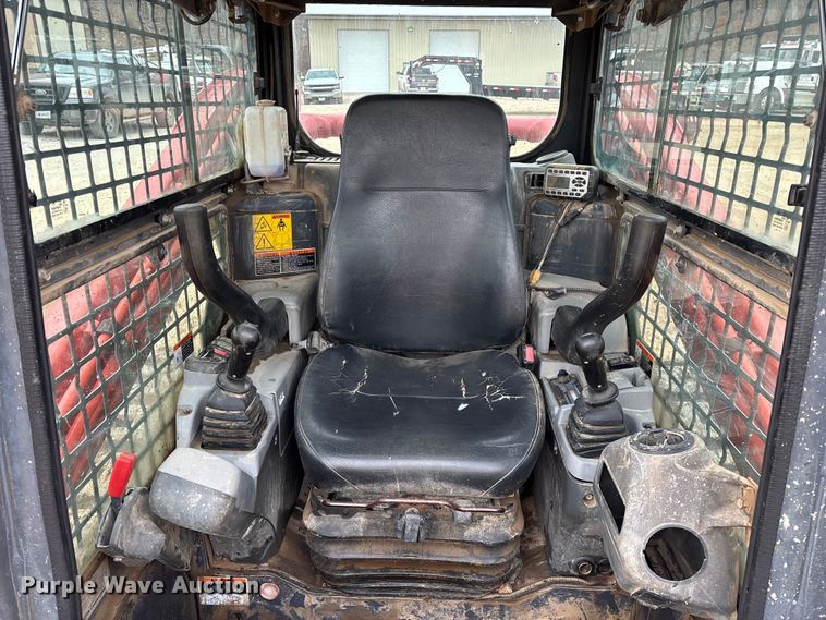 image for item EN5873 2013 Kubota SVL75 tracked skid steer loader