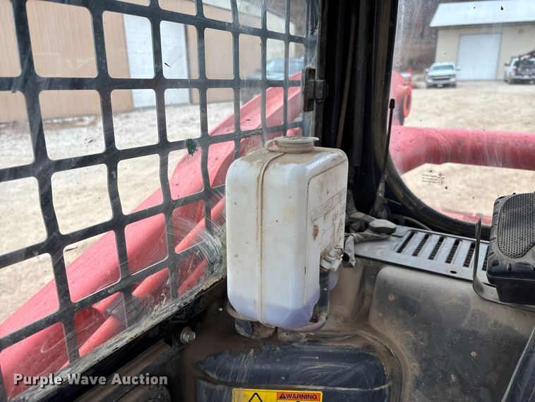 image for item EN5873 2013 Kubota SVL75 tracked skid steer loader