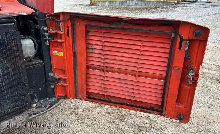 image for item EN5873 2013 Kubota SVL75 tracked skid steer loader