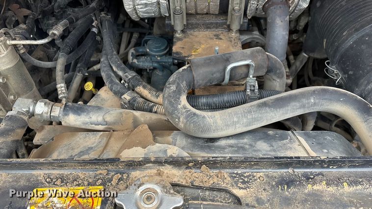 image for item EN5873 2013 Kubota SVL75 tracked skid steer loader