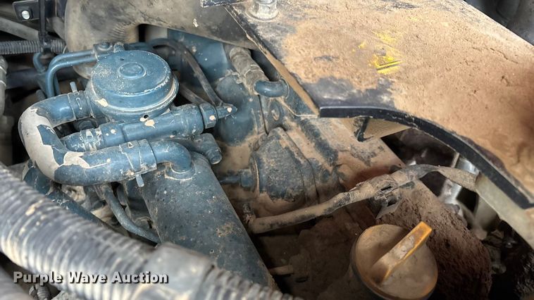 image for item EN5873 2013 Kubota SVL75 tracked skid steer loader