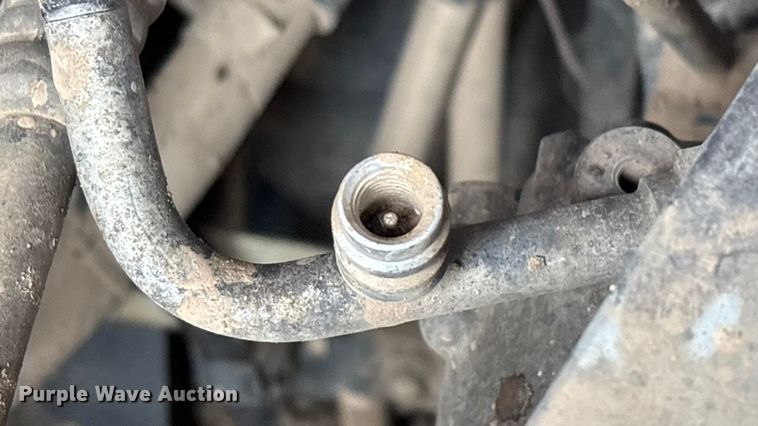 image for item EN5873 2013 Kubota SVL75 tracked skid steer loader