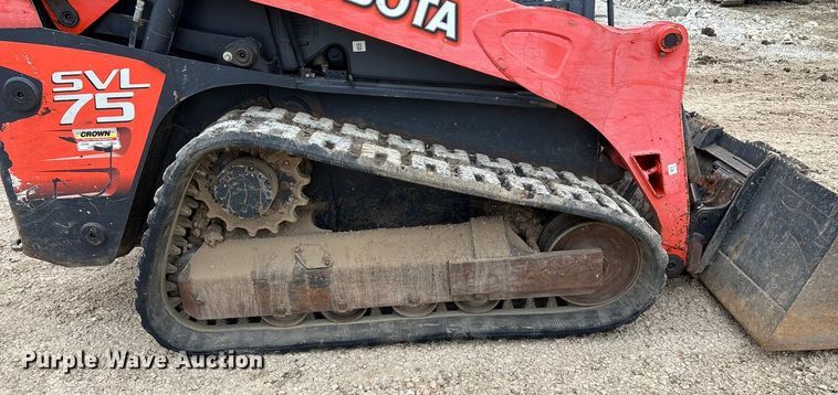 image for item EN5873 2013 Kubota SVL75 tracked skid steer loader