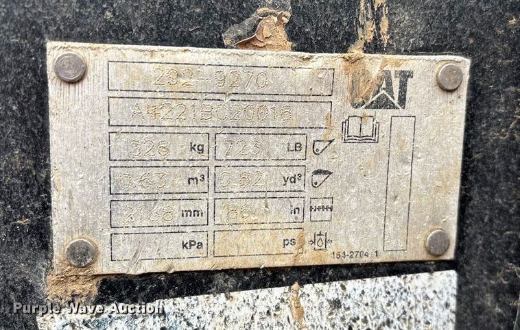 image for item EN5873 2013 Kubota SVL75 tracked skid steer loader