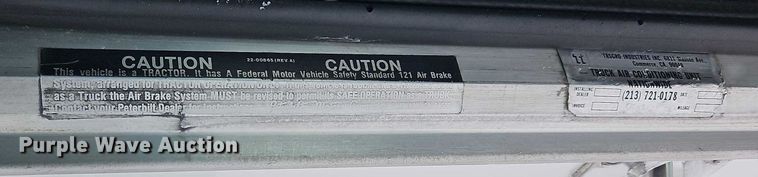 image for item EO4863 1991 Peterbilt 378 tank truck