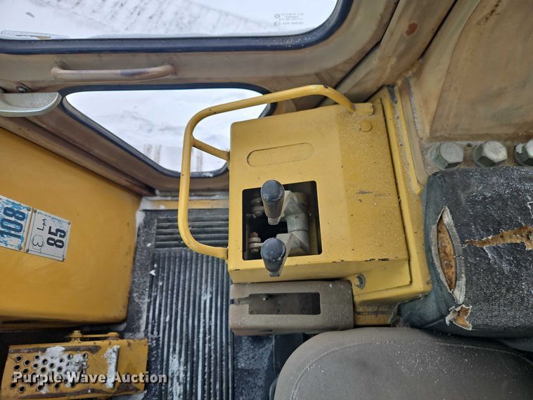 image for item EO4864 1991 Caterpillar 963 track loader